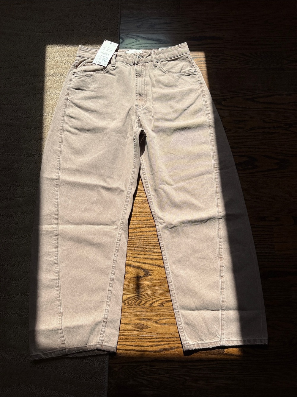 Zara Mid Rise Baggy Balloon Jeans - Picture 9 of 17